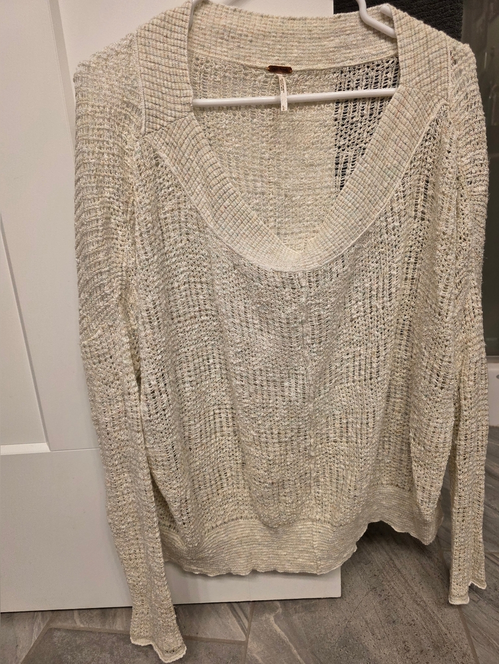 Cream Free People Sweater (Size Large)